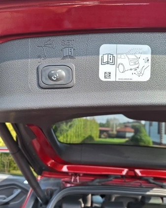 Ford Kuga cena 78000 przebieg: 99750, rok produkcji 2017 z Katowice małe 497